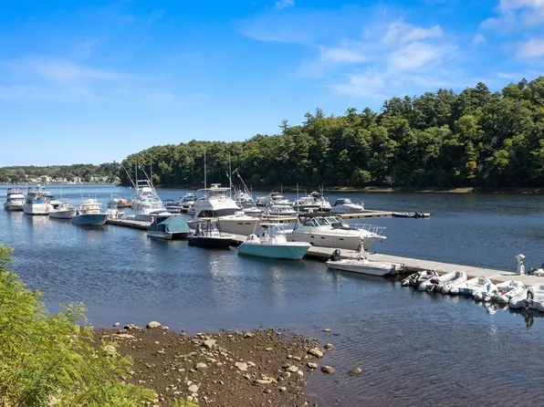60 Merrimac St Unit 308, Amesbury, MA 01913