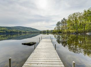 422 Bean Rd, Moultonboro, NH 03254