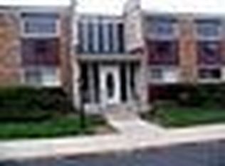 1313 S Rebecca Rd, Lombard, IL 60148
