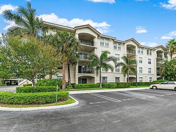 2nd image of 3118 Tuscany Way