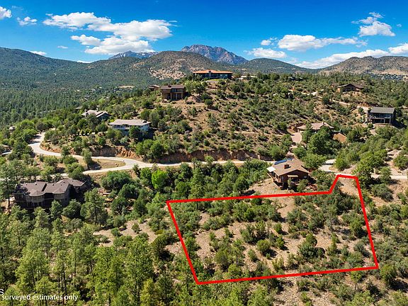 4th image of 2381 Oakwood Dr