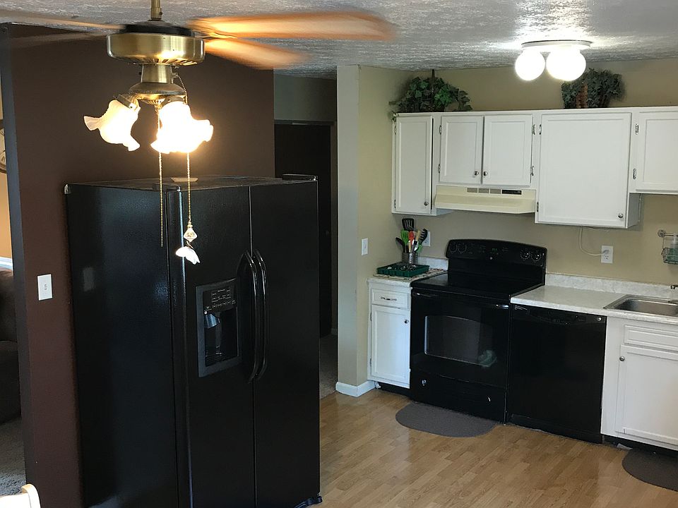 Appliances included 