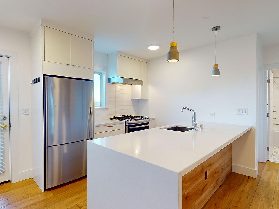 1st image of 3420 Market St APT 14