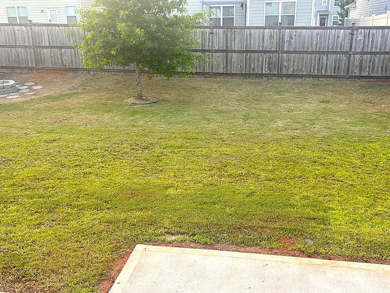 828 Royal Red Ct — Photo 48