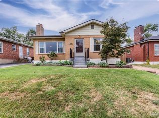 9337 Radio Dr, Saint Louis, MO 63123