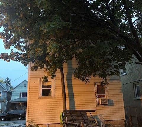 5th image of 1359 Ashland Ave