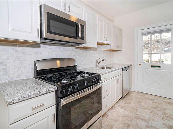 2nd image of 711 N Broom St APT 1