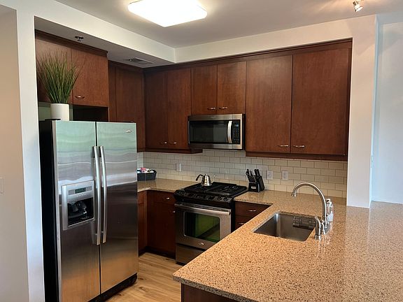 2nd image of 200 Manufacturers Rd APT 327