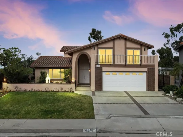 6975 E Rutgers Dr, Anaheim, CA 92807