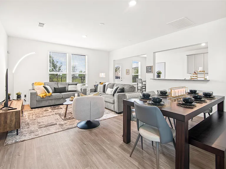 1001 Caramel Shores Dr — Photo 12