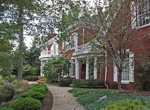 5th image of 9684 Cobblestone Dr