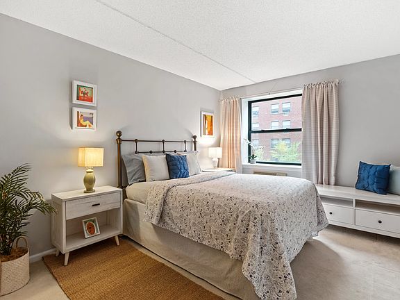 4th image of 130 Lenox Ave #407