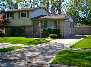 39815 Cather St, Canton, MI 48187