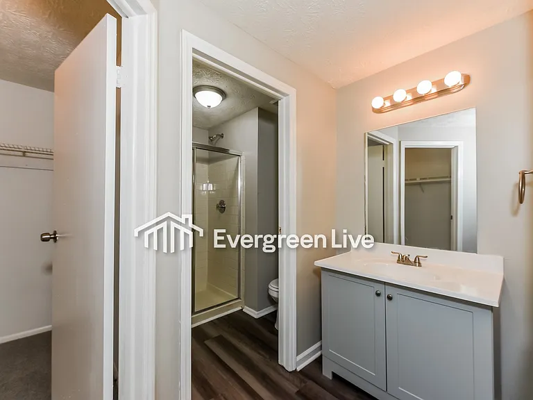4806 White Oak Trl — Photo 6