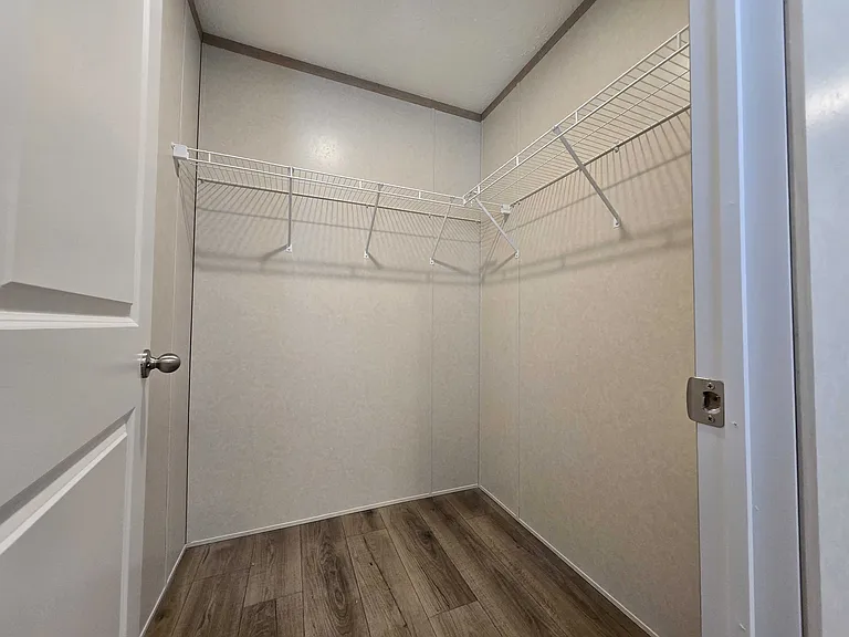 29800 Guilford Cir #471 — Photo 13