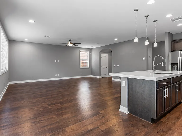 9692 Canyon Landing Ave — Photo 12
