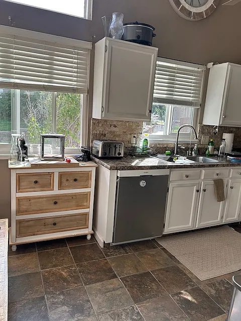 4 bed, 1725 sqft, $850 — Photo 4
