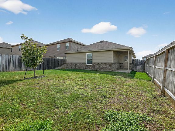 5th image of 12915 Cicely Ct