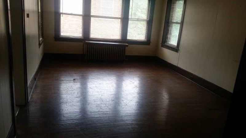 1st image of 1404 E State St