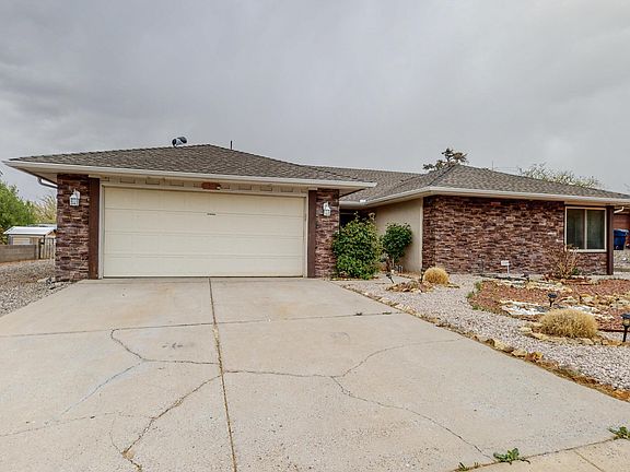 3rd image of 8313 San Miguel Ct NE