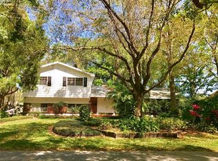 3015 Graham Ln, Tampa, FL 33618