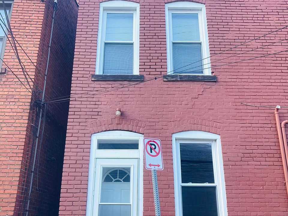 2nd image of 2340 E Carson St #96