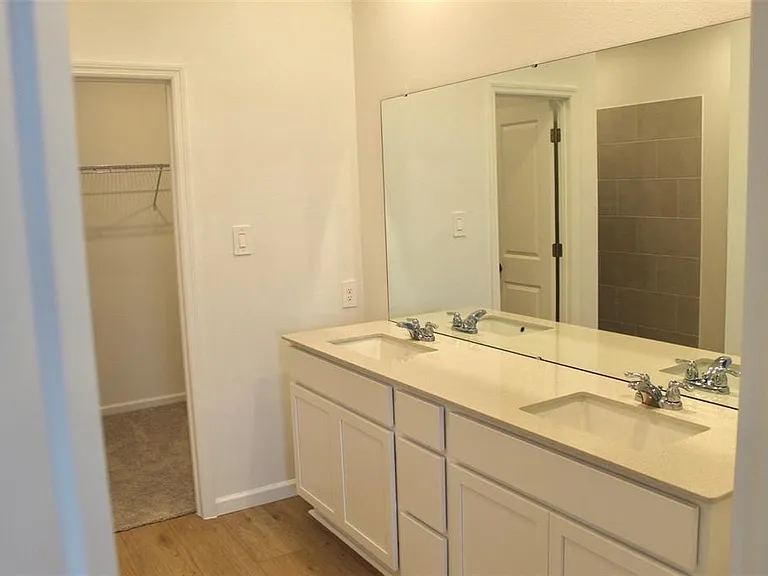 4359 Vibernum Ave — Photo 22