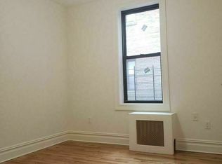 320 Ocean Pkwy #8E, Brooklyn, NY 11218