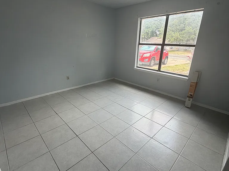 614 McQueary St #0 — Photo 7