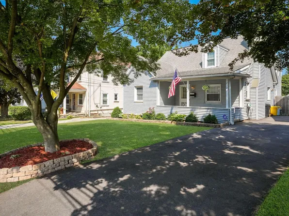 212 Linwood Ave, Ardmore, PA 19003