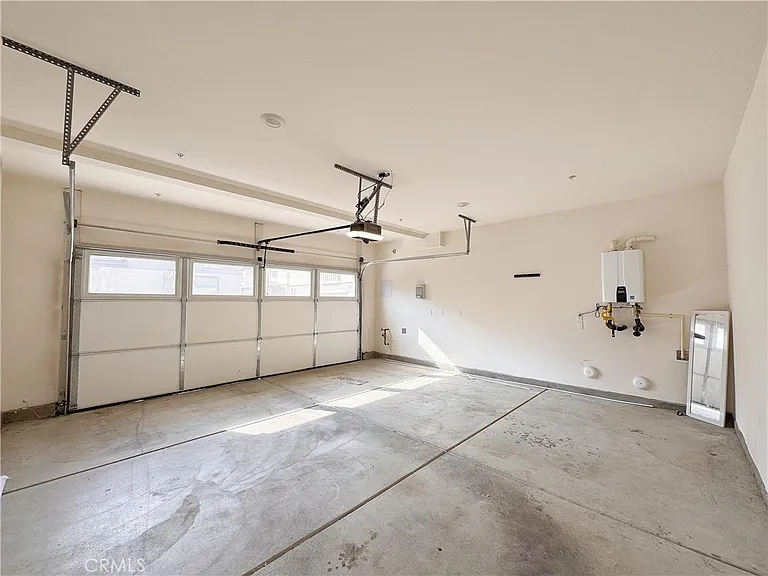 629 E Madeleine Privado — Photo 25