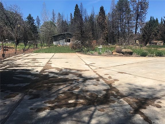 3rd image of 1531 Rosemary Ct