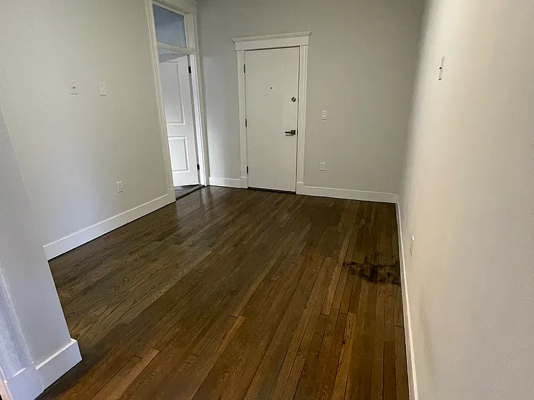 80 Park Dr #18 — Photo 4