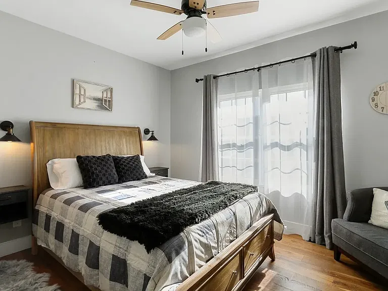 1175 La Salle Ct — Photo 11