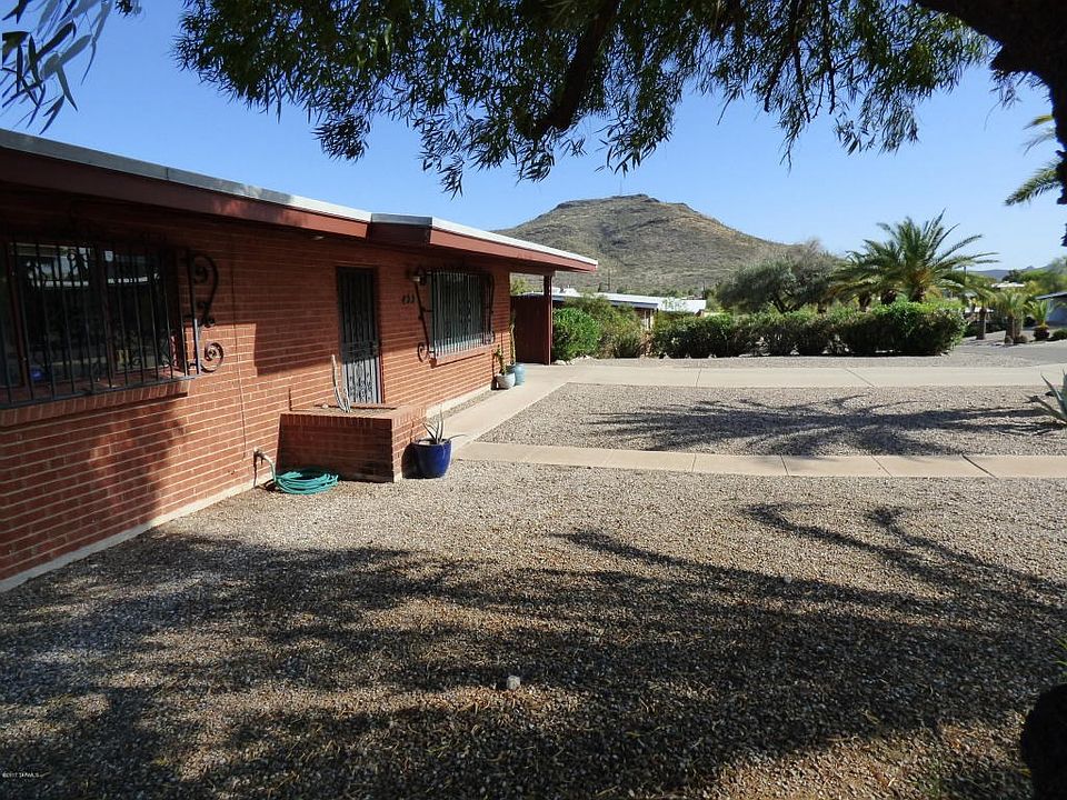 1st image of 422 N Avenida De Solaz