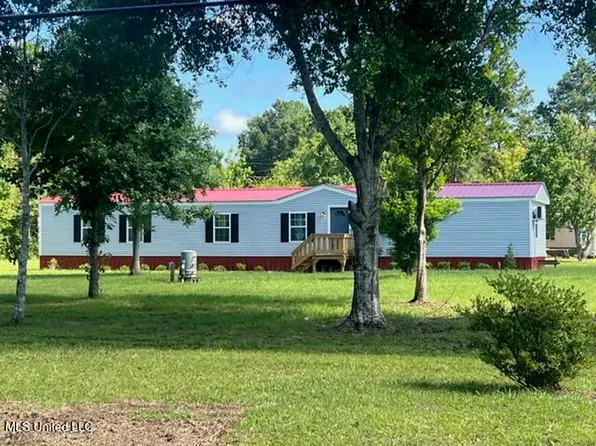 24240 Meaut Rd, Pass Christian, MS 39571