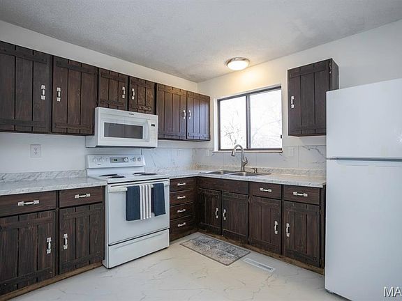 5th image of 13416 Colorado Rd