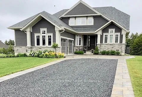 104 Timber Ln