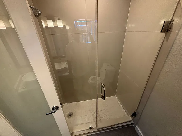 1401 E Carson Ave #13 — Photo 9