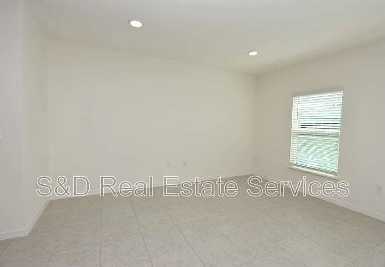 3913 Academia Ave — Photo 15