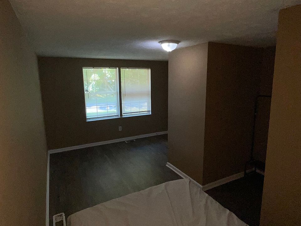 2nd image of 5270 Scofield Rd