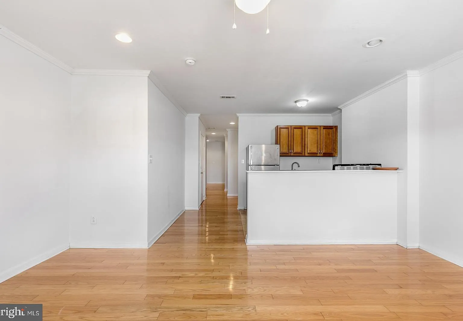 2 bed, $1,175 — Photo 4