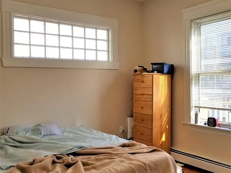 15 Chester St #4 — Photo 8