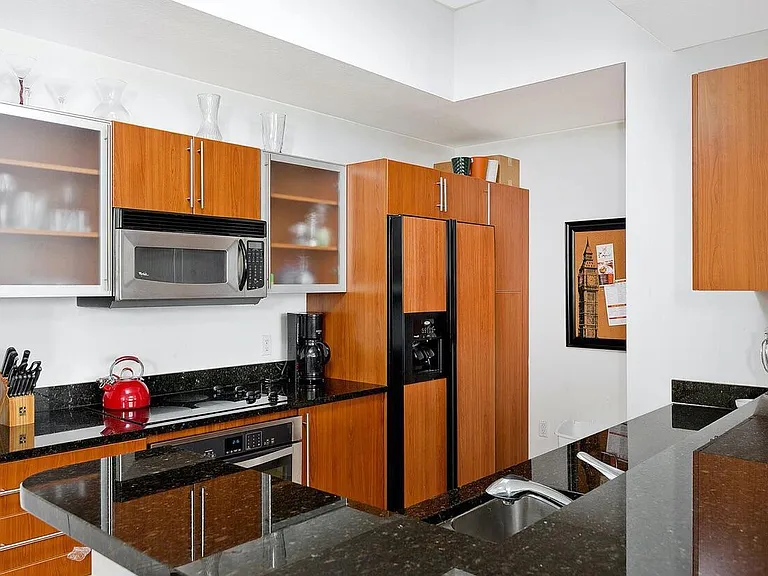 1551 N Flagler Dr #2 — Photo 2