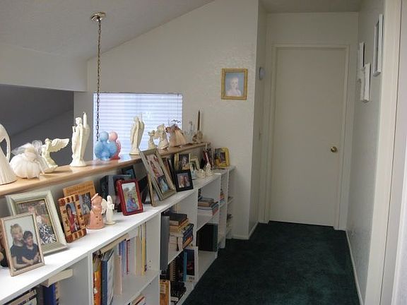 3rd image of 1158 Via San Remo St