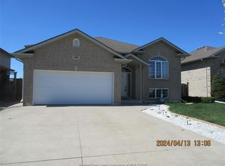 1609 Magnolia Ave, Windsor, ON N8P 1Z1