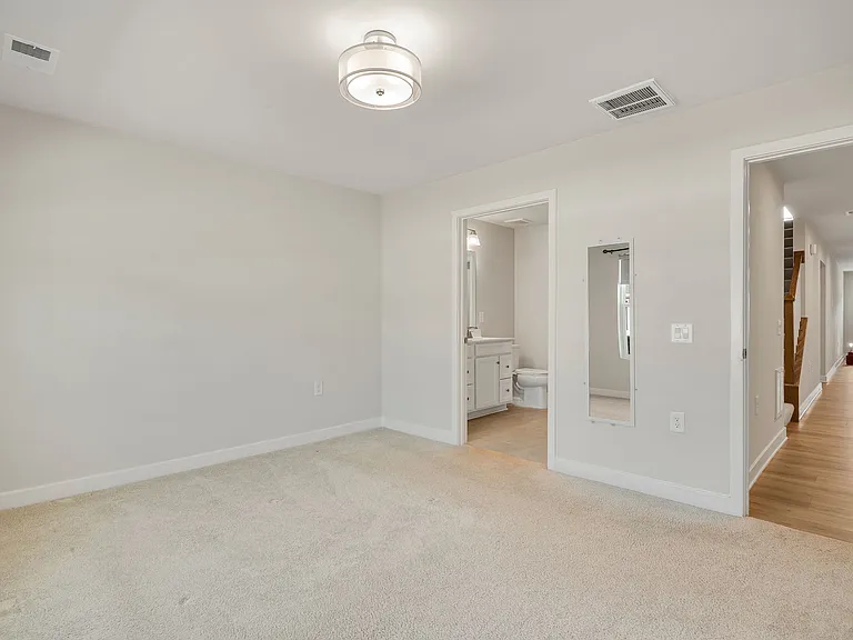 7213 Lyon Taylor Ln — Photo 11