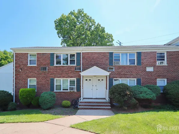 5 Garfield Park #B, Edison, NJ 08837