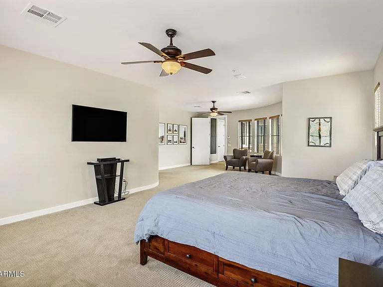 9572 E Mountain Spring Rd — Photo 28