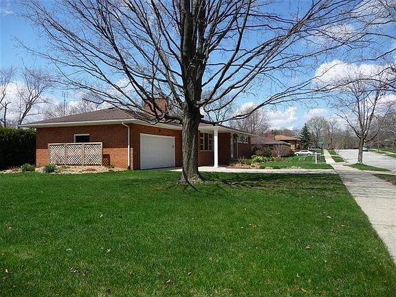 2nd image of 1708 Barrington Pl